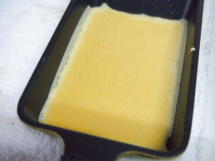 卵焼き器で焼く