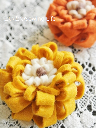 フェルトのお花の作成例