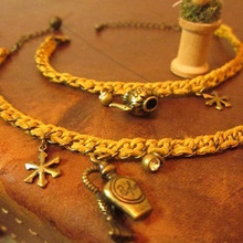 とってもクール!革紐とチェーンのアクセサリー!