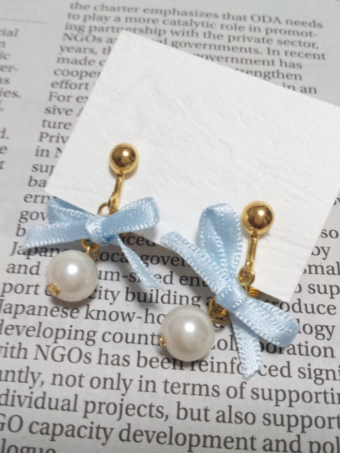 リボンとパールのイヤリングをハンドメイド!