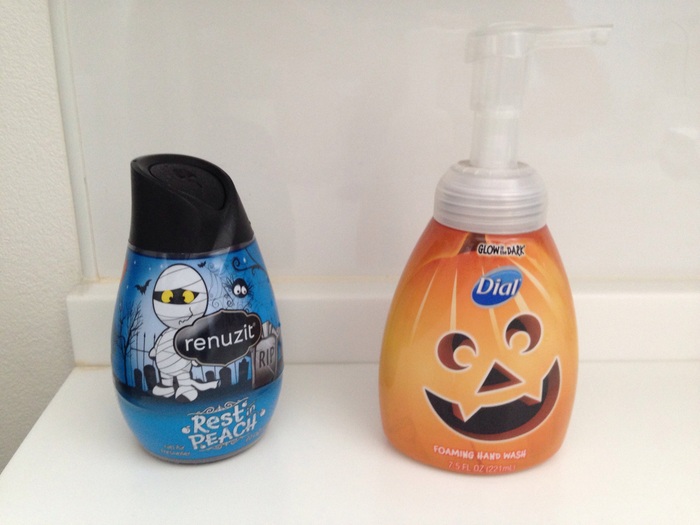 洗面所にはこんな物も