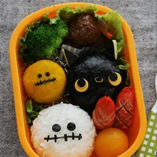 真ん丸オバケちゃん&黒猫ちゃんのハロウィンキャラ弁