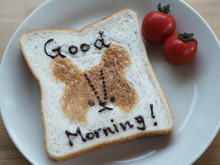 パンがキャンバスに変身!話題の「トーストアート」が超楽しい♪