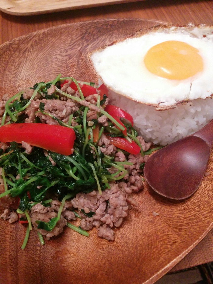 村上農園の豆苗を使ったガパオライスを作ってみた!