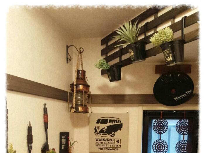 天井部分にも100均を使って