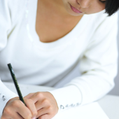 役に立つ資格って何?みんなの資格事情