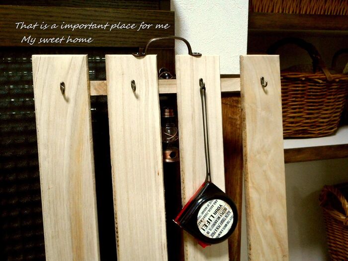 裏面にはフックを