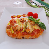 パックごはんを型から出して焼くだけ!簡単「ライズピッツァ」