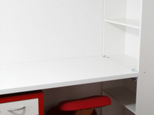 IKEAの商品を組合せてこども机をDIYしました!