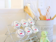 ごちゃごちゃする調味料をすっきり収納する方法