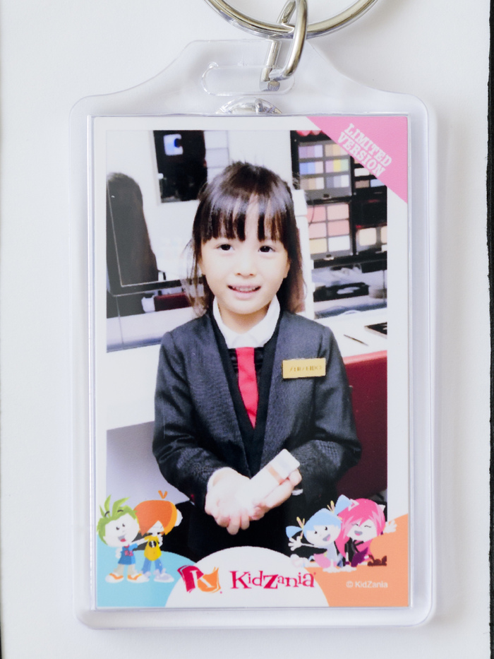 キッザニア内で写真を購入してキーホルダーをGET!