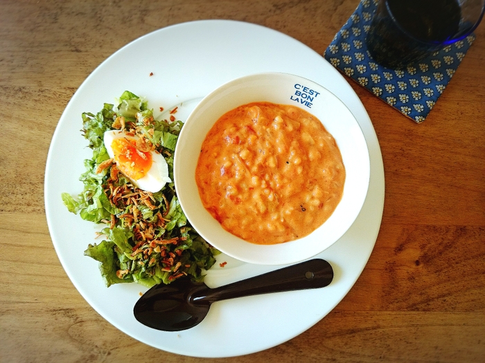 レンジで簡単❗トマトソースを使えば簡単です