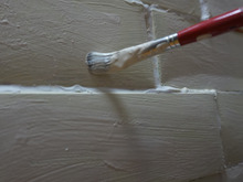 牛乳パックがレンガに!子供と「こどものおウチ」作り