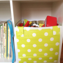 レジャーシートでカラーボックスにぴったりサイズの収納ボックスを手作り