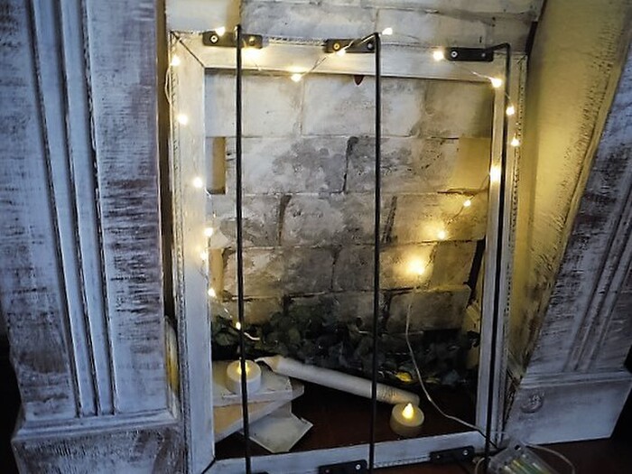 フレームとジュエリーライトでディスプレイ♪