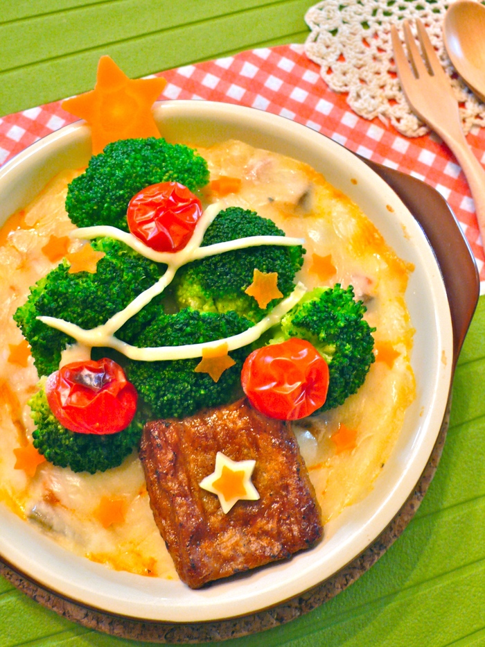 クリスマスパーティーにもぴったり!あつあつツリーのデコグラタンの作り方