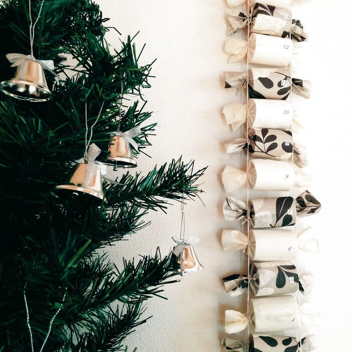 トイレットペーパー芯でクリスマスアドベントカレンダーをDIY!
