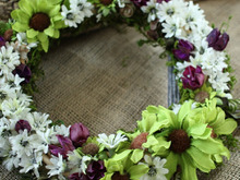 再利用で大変身!大人カラーのクリスマスリース