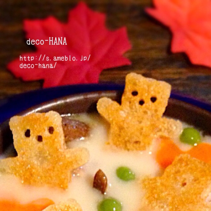 抱っこクマクッキー型でクルトン