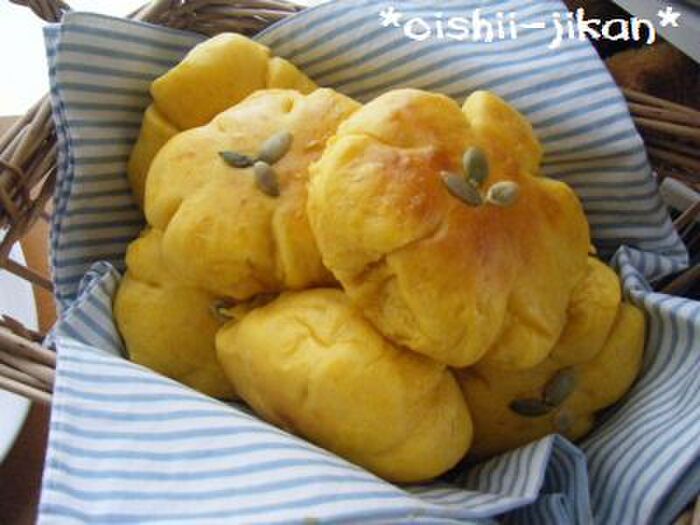 HBで作るかぼちゃパン