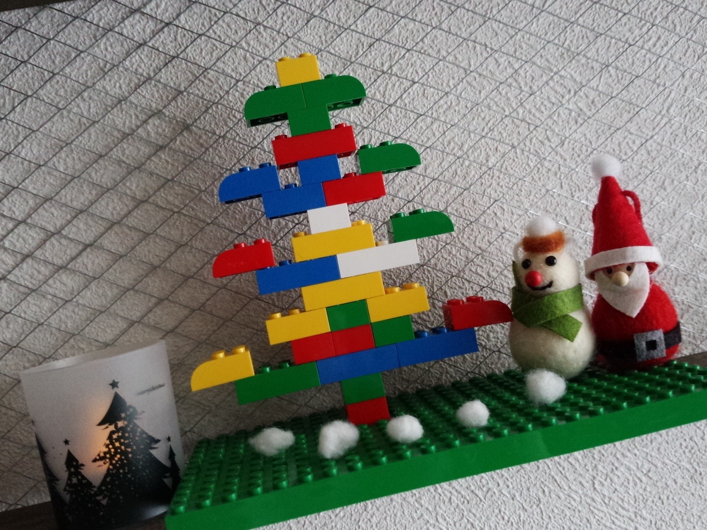 LEGOレゴでクリスマスツリーの完成