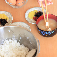 新米がおいしい季節♡ どれで炊くとおいしいの?利き飯決定戦!!