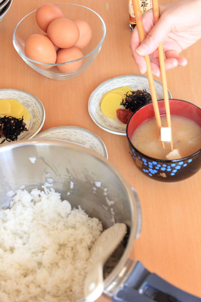 新米がおいしい季節♡ どれで炊くとおいしいの?利き飯決定戦!!