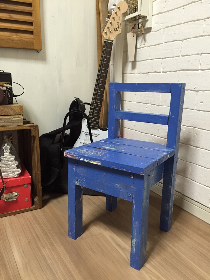 収納つきアンティーク ミニチェアをDIY