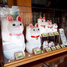 招き猫の発祥の地は東京の○○○だった!行くとご利益があるらしい♡