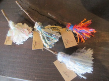 毛糸で可愛いハンドメイド♪魔女のほうき(改定版)