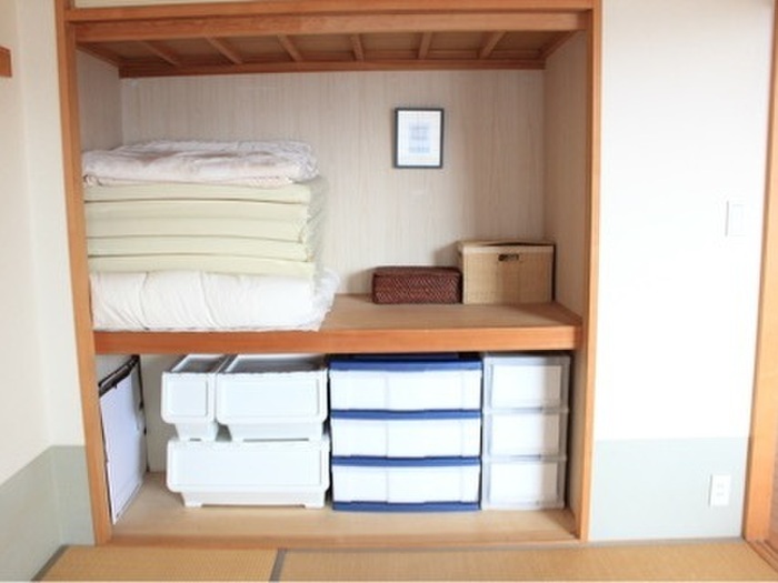 オモチャは要りません。押入れを遊び場所に!