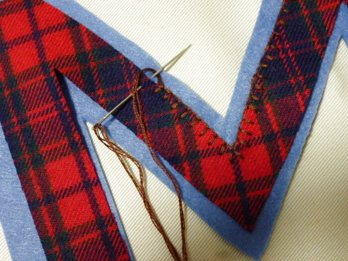 ブランケットステッチをする