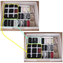 100均プラカゴと仕切り板を使ってスッキリ靴下収納 ~使用頻度により入れかえも簡単に~