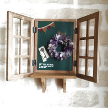 セリアのフレームで☆簡単☆おしゃれな窓枠インテリア