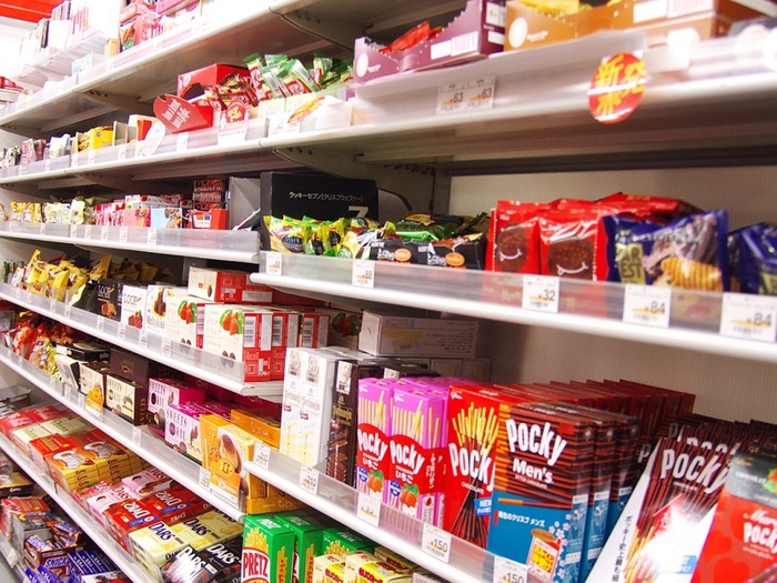 コンビニでいくら使ってる?支払い方法は!?