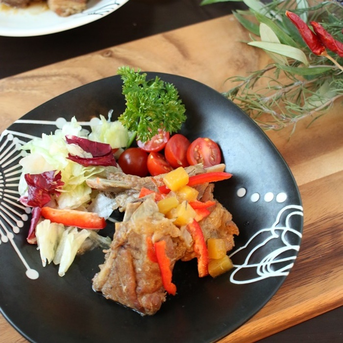 クリスマスやおせちにも!スペアリブのパイナップル煮