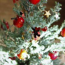 冬の寄せ植えにプラス♡100均シールやフェイクりんごでウェルカムクリスマス
