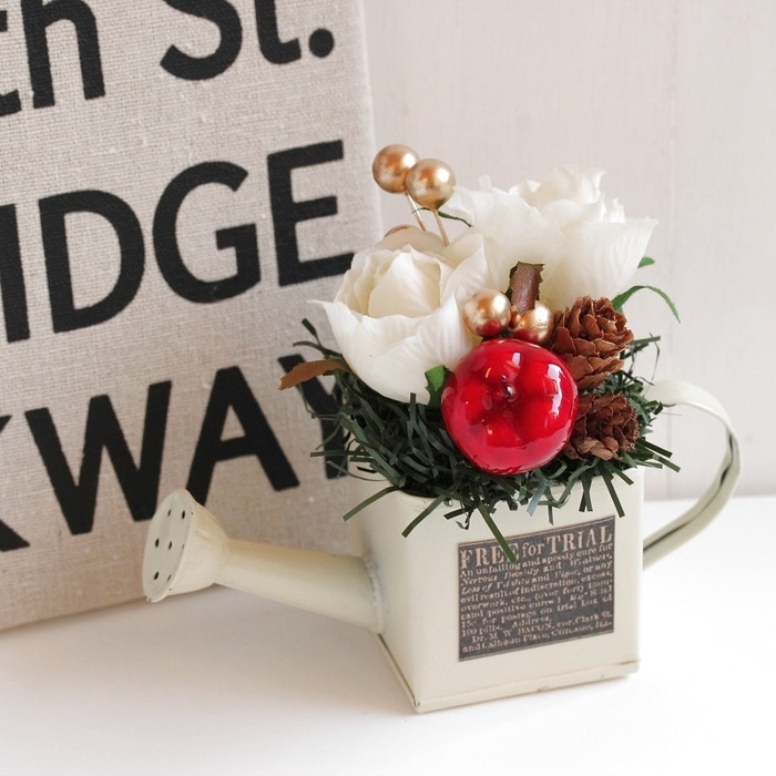 100均材料で☆クリスマスミニアレンジ