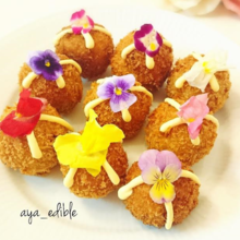 いつものコロッケが簡単オシャレなパーティスタイルに♡食べられるお花の一口コロッケ♡