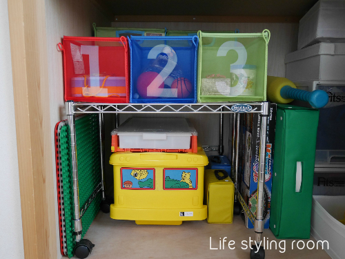 ときどきあそぶおもちゃは押入れへ