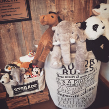 かさばるぬいぐるみはまとめてバスケットにIN!