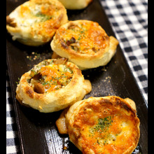 早い!美味い!安い!器ごと食べられる丸ごときのこバター醤油焼きのレシピ☆