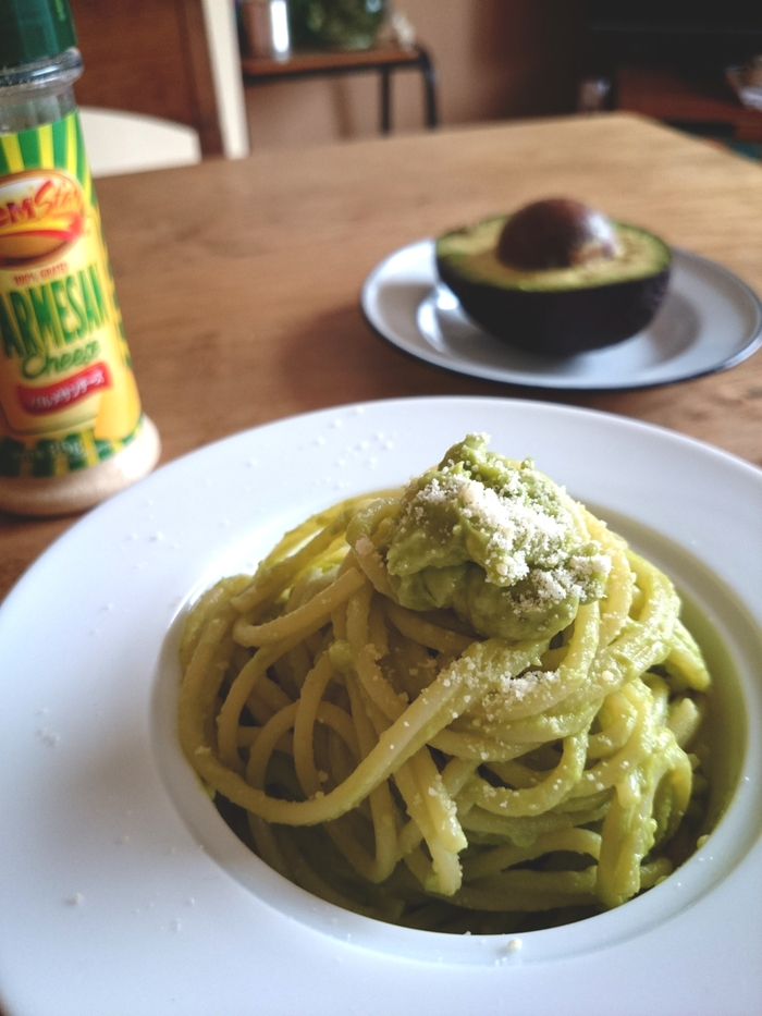 クリスマスパーティにも♥簡単アボカドパスタ