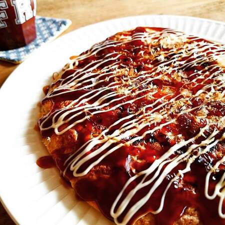 もやし1袋使い切り!キャベツがなくても大満足なお好み焼き