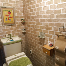 セリアのレンガ柄リメイクシートでトイレをナチュラルリメイク♪