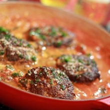 白菜と煮込みハンバーグのトマトクリーム鍋☆