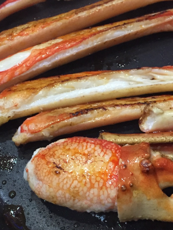 バターで焼きガニ‼︎