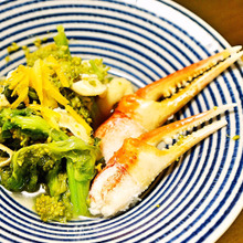 サッと茹でて和えるだけ!菜の花とかに爪の三杯酢和え