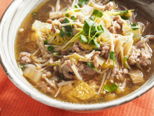 豚肉と白菜のワサビの香り蕎麦