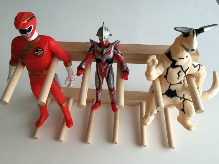 100均のお皿立てで!?